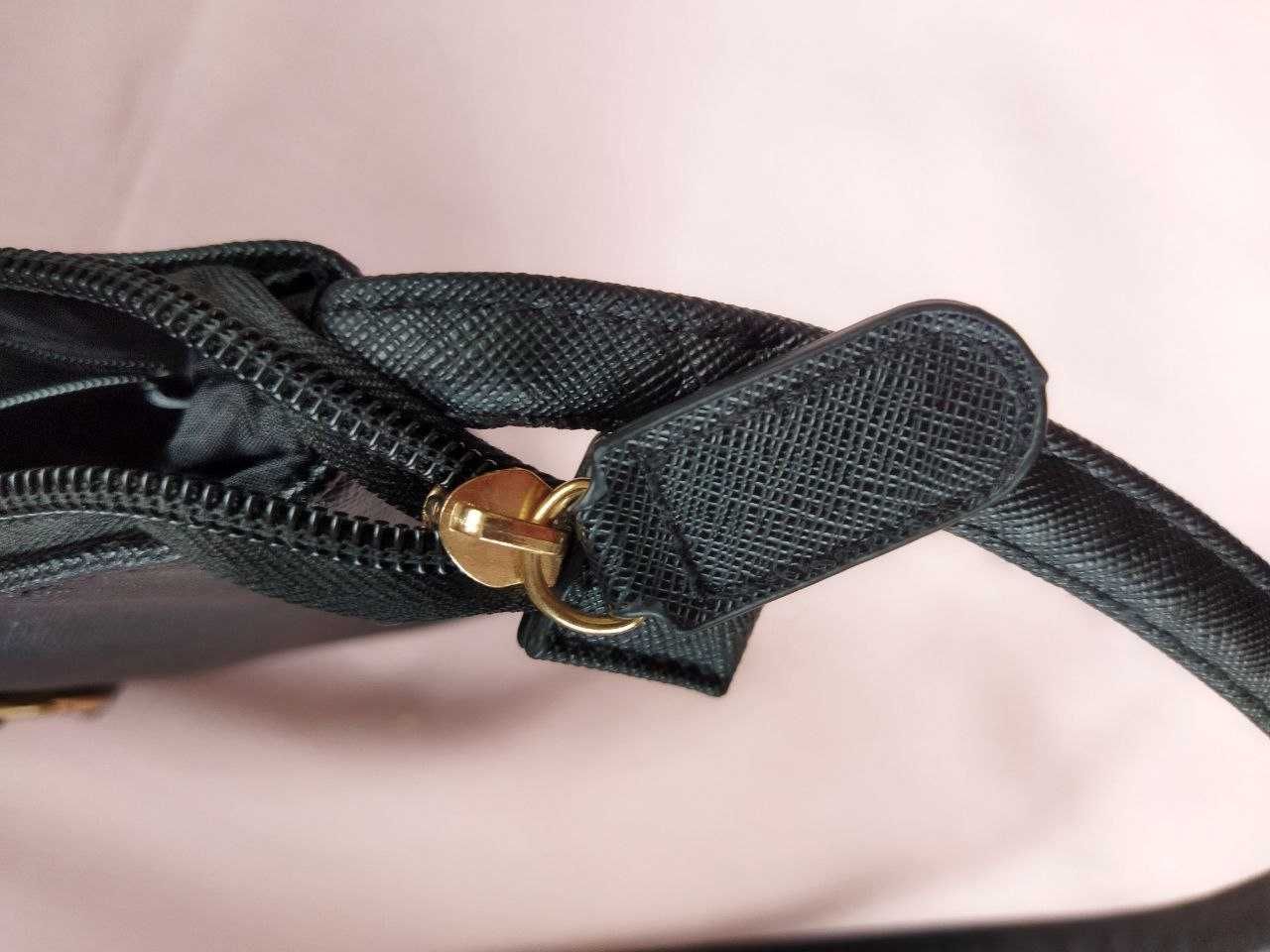 Сумка клатч чорна сумочка крос-боді на довгому ремінці