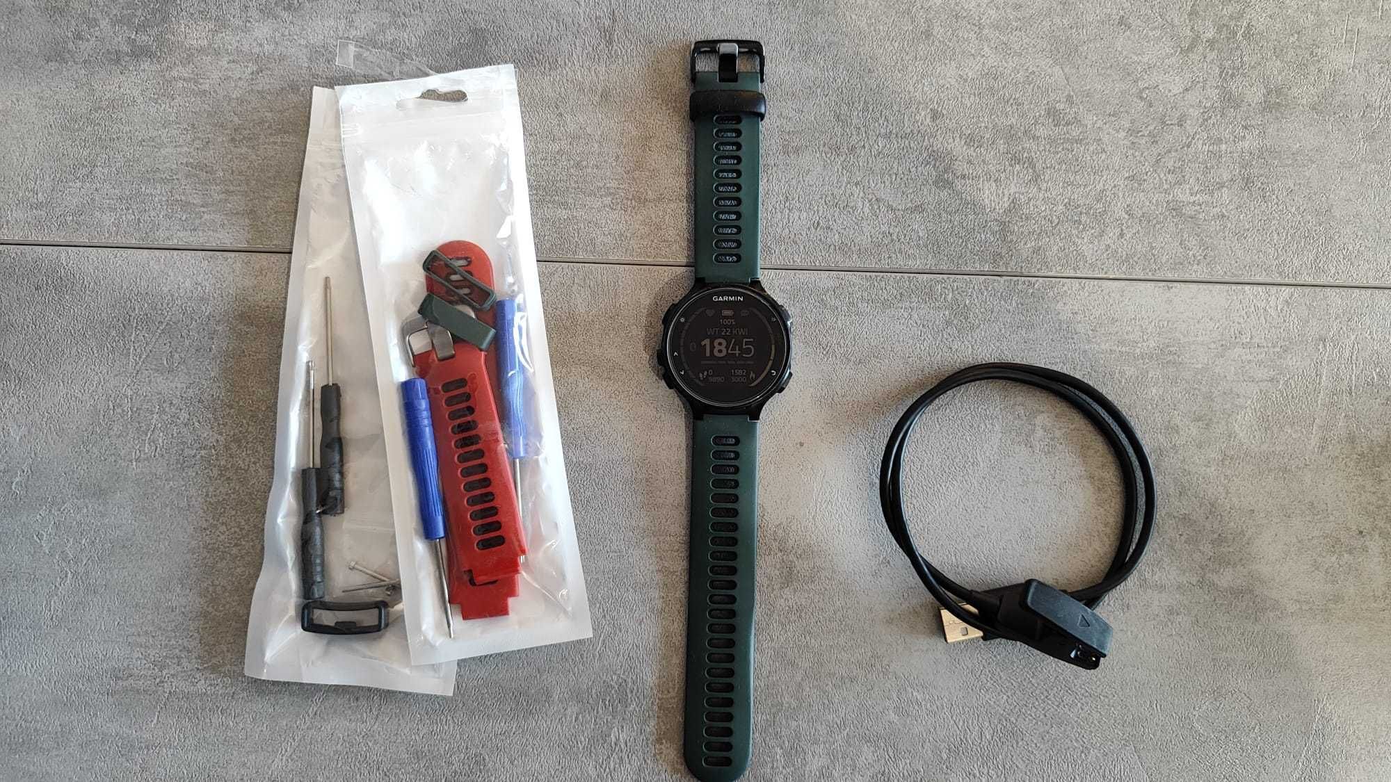 Garmin Forerunner 735XT
