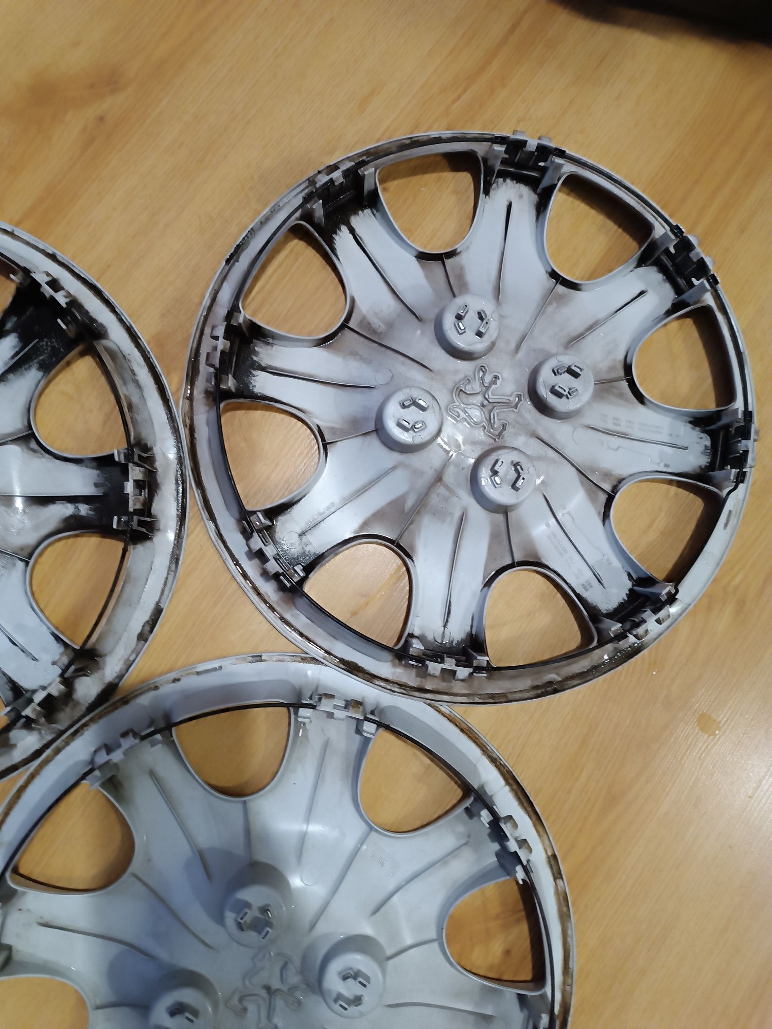 Kołpaki Peugeot 207 15" – komplet 3 sztuki lub pojedynczo