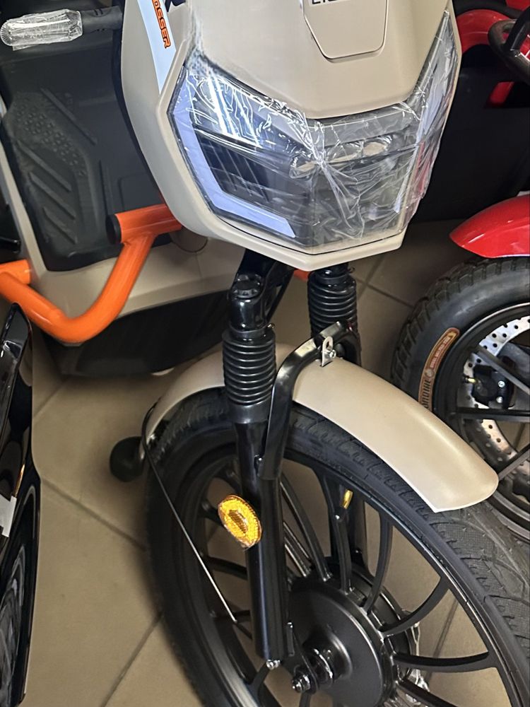 Crosser CR 6 PRO електроскутер/електробайк/ 600w