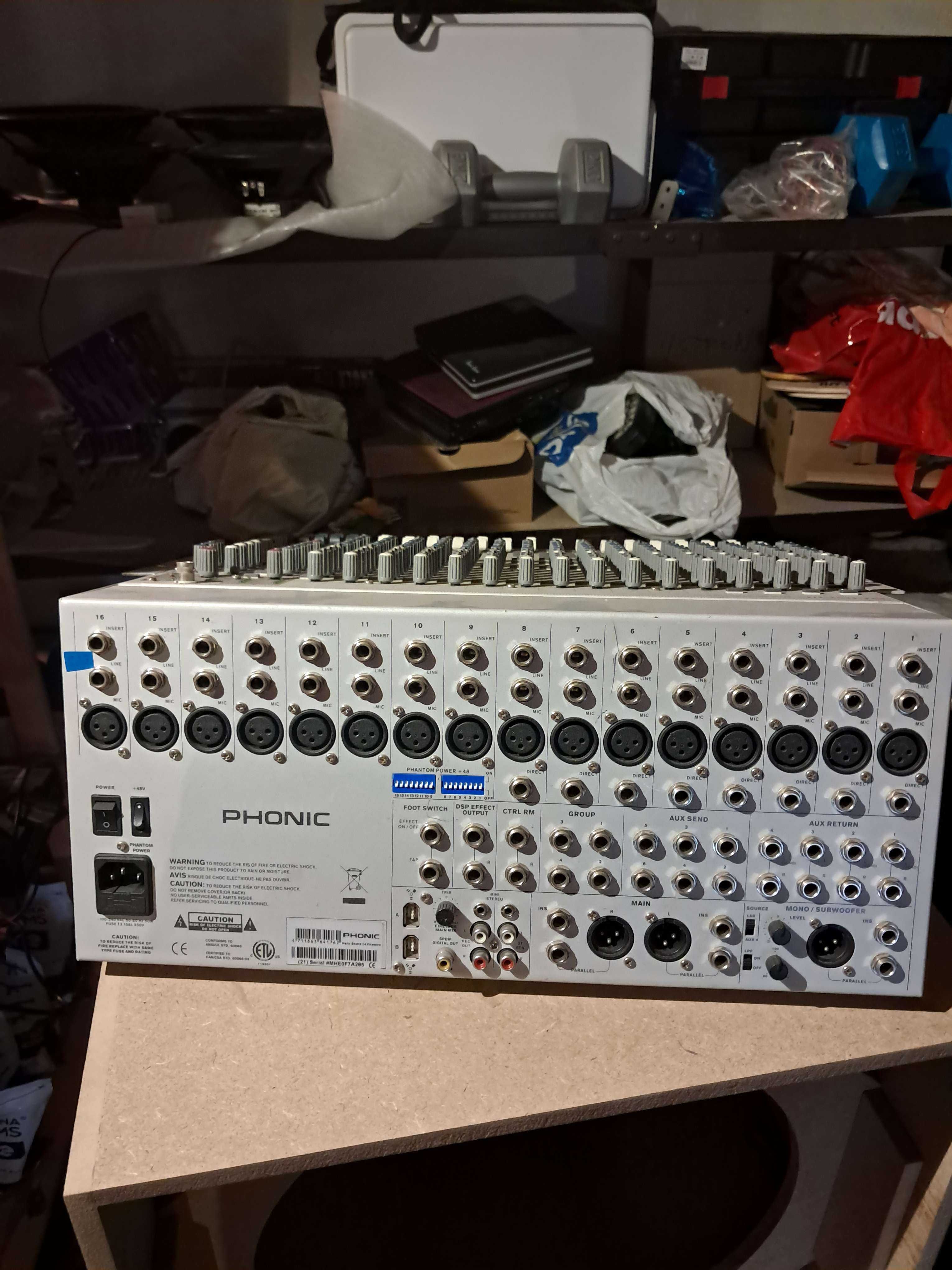 Mikser analogowy - Phonic Helix Board 24 MKII Firewire
