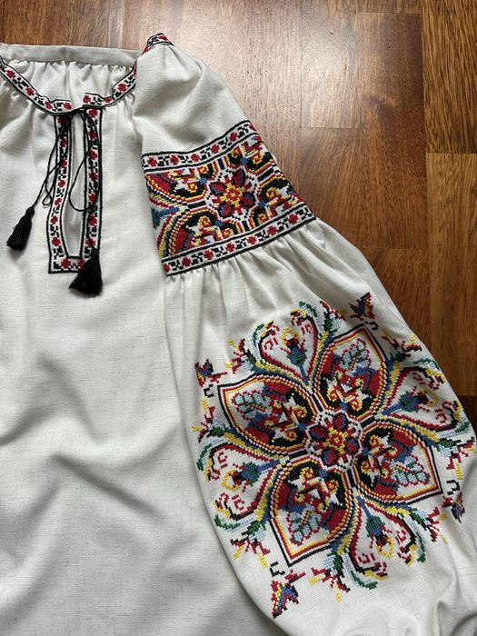 Вишиванка жіноча