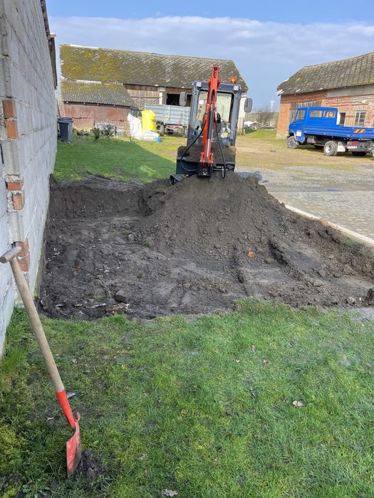 Usługi Minkoparka, Wiertnica, Młot, Niwelacja, Przeciski Kret