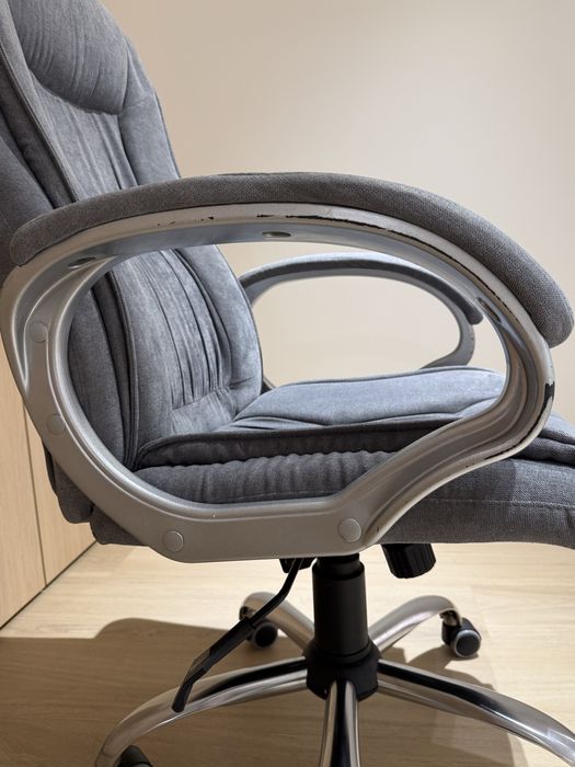 Компʼютерне крісло, офісне крісло