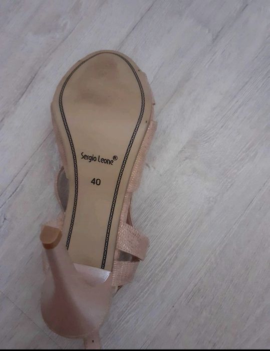 Buty eleganckie roz.40