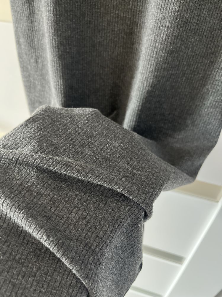 Dluga obcisla sukienka h&m basic 38