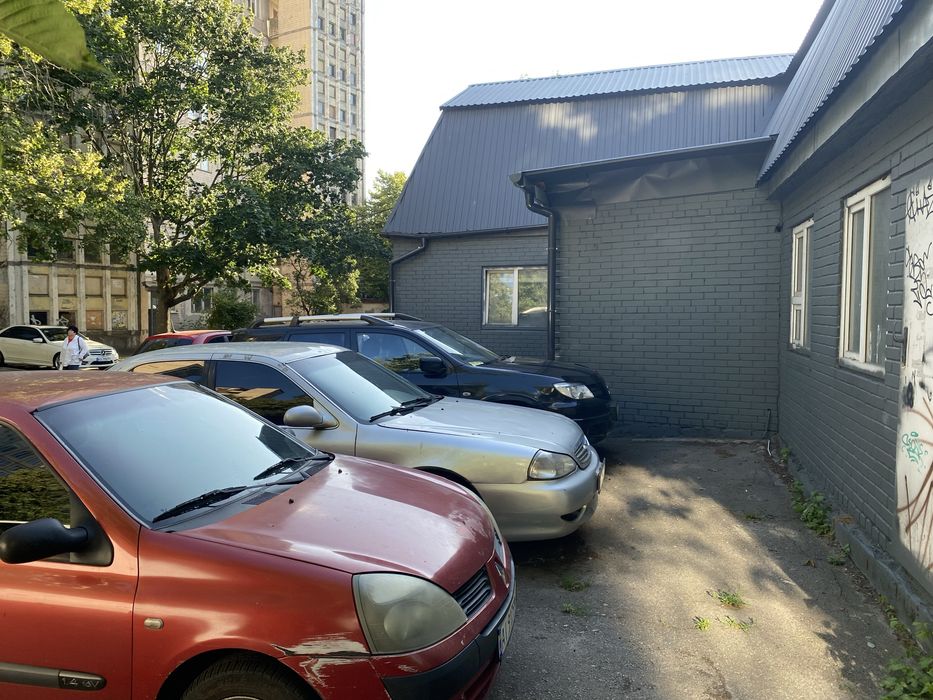 Аренда магазина, помещения 110 ул. Мудрака 29, Святошинский, рядом Эко