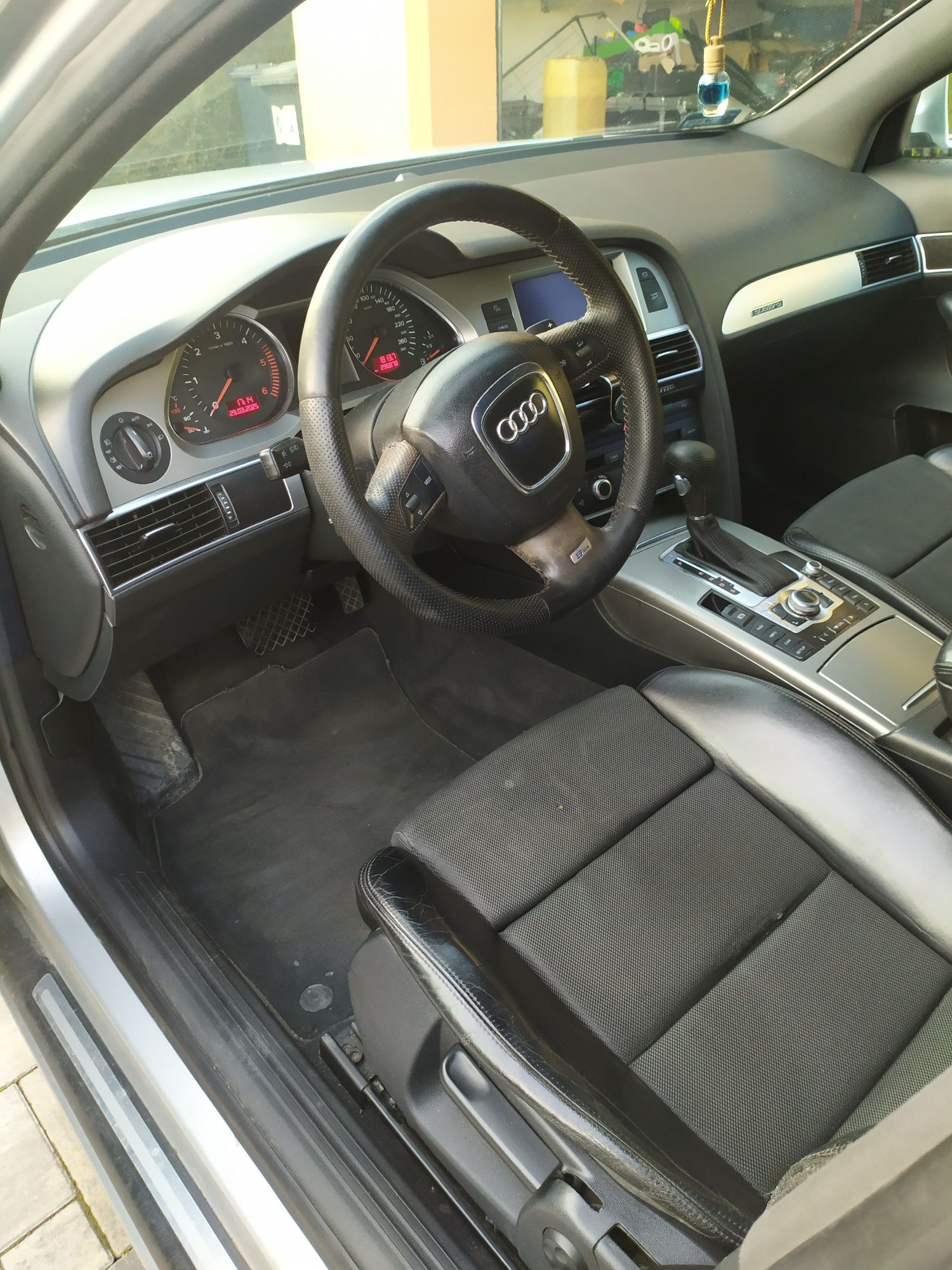 Audi A6 3.0Tdi Quattro S-line