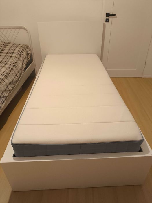 Łóżko z szufladami malm, Ikea, 90x200, stan idealny