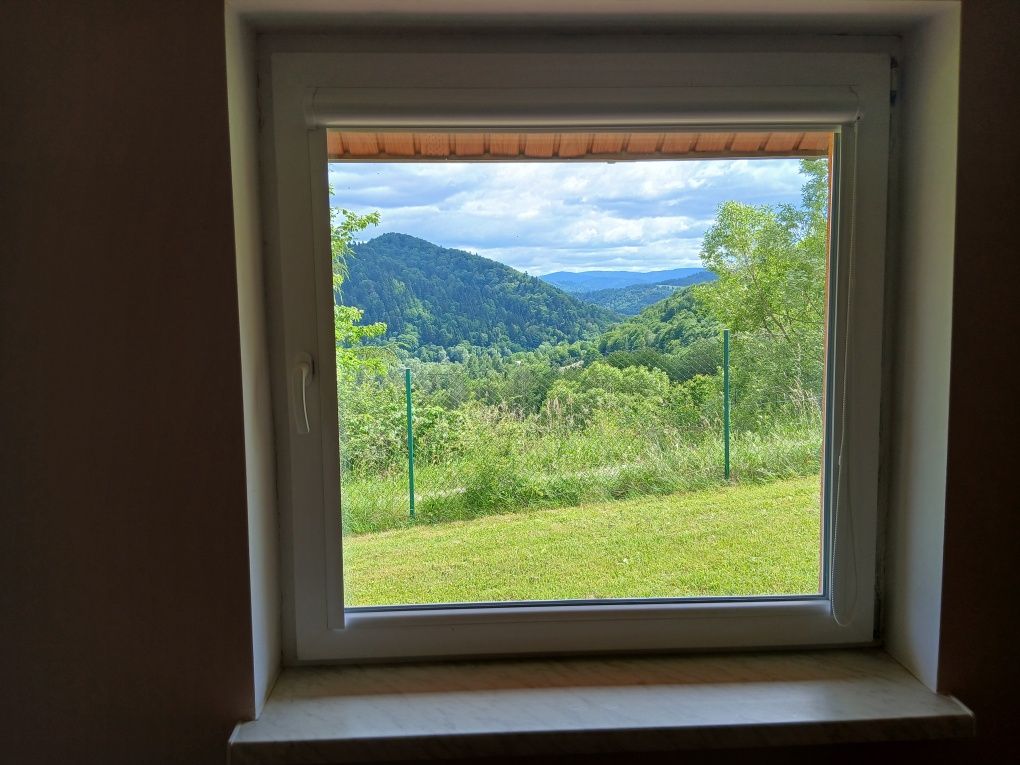 Bieszczady Domki Letniskowe!!!Tęczowe Wzgórze, Wołkowyja, Noclegi