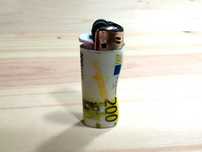 Isqueiro Bic - 200 Euros