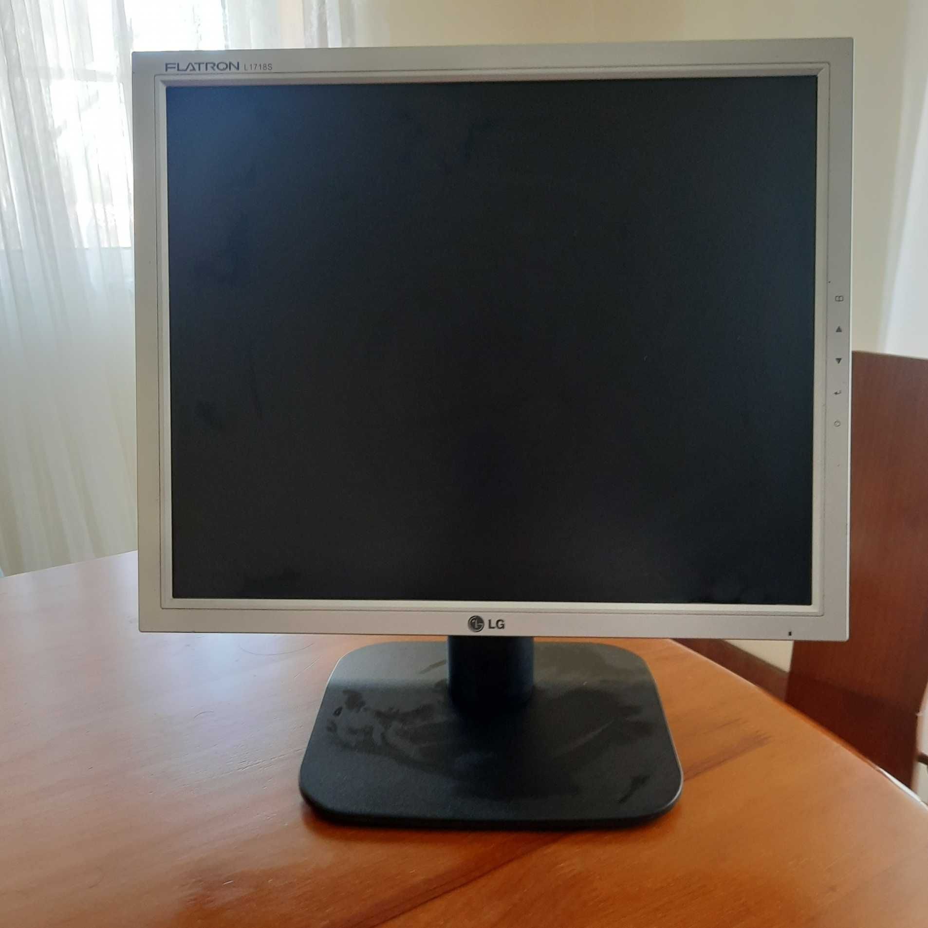 Monitor LG TFT LCD Flatron L1730S