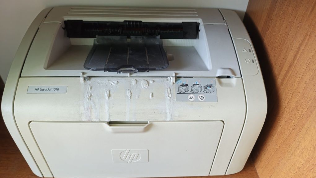 Лазерний принтер HP LaserJet 1018