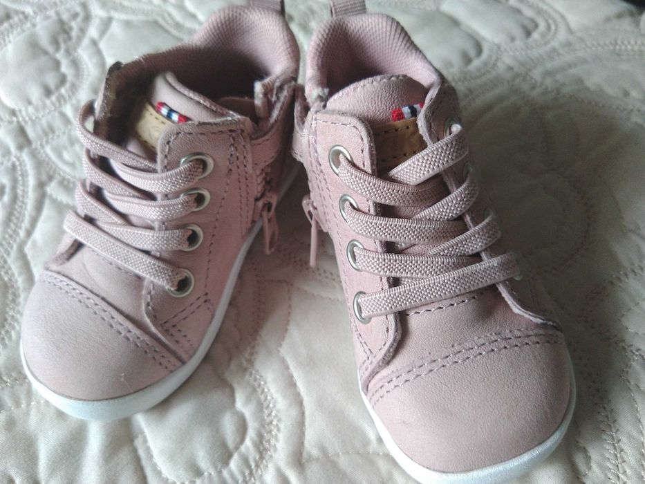 Buciki  Viking  rozmiar 18, skóra