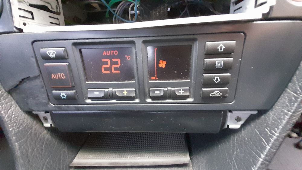 Подушка двигуна 2.8 ауді 100 с4