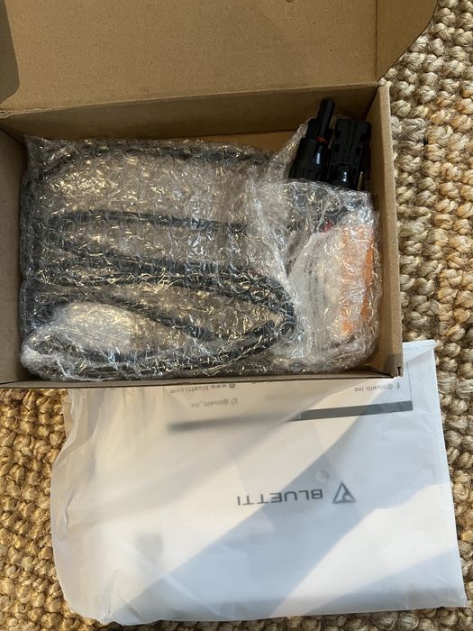 Зарядна станція bluetti