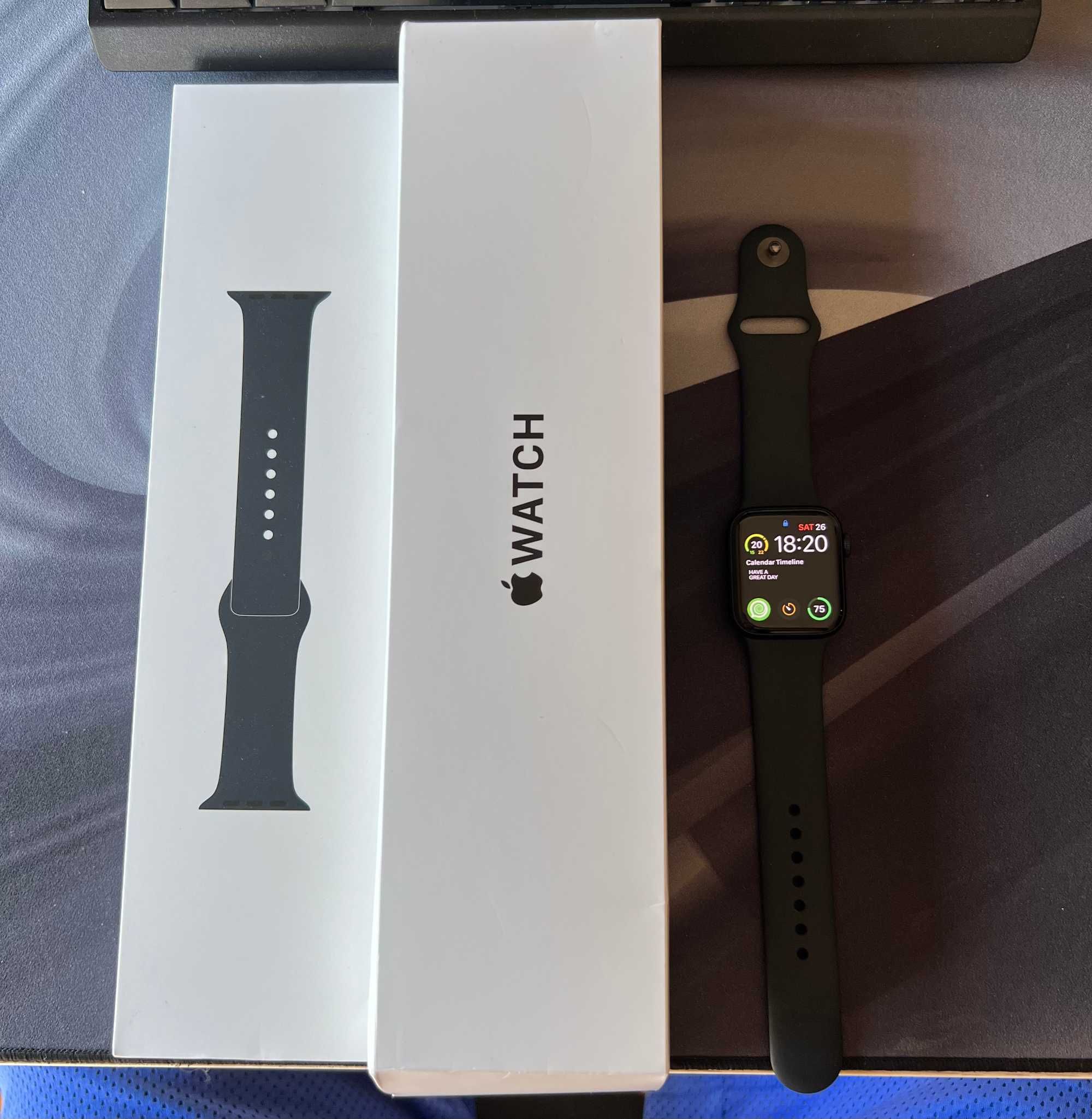 Apple Watch SE GPS e Celular 2023 40mm Midnight Novo