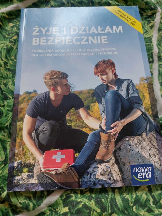 Podręcznik dla 1 klasy edb