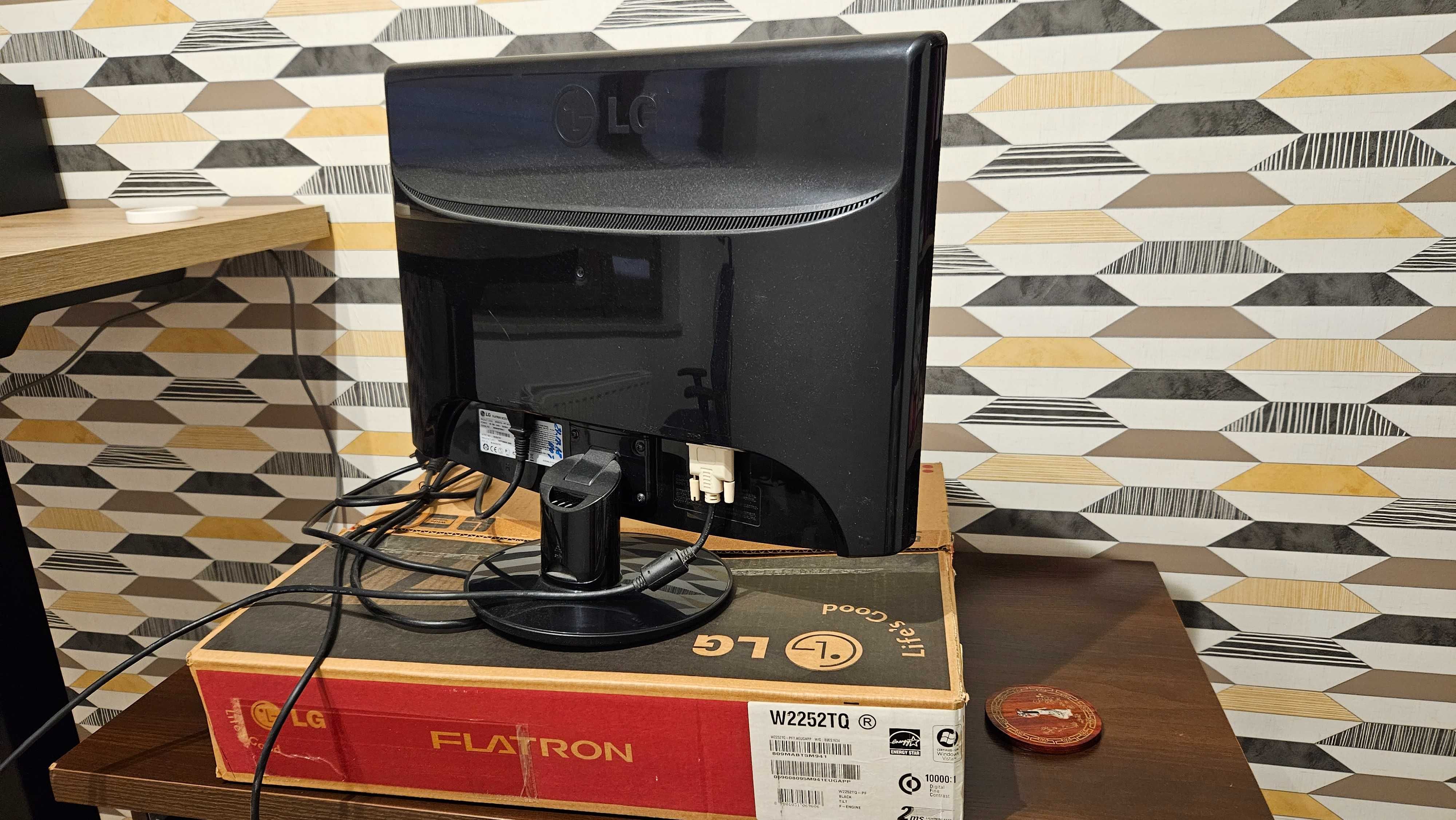 Monitor LG 22" W2252TQ-PF