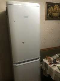 Продам холодильник Ariston