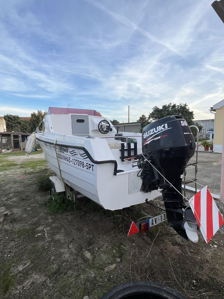 Barco fibramar Semi-cabinado
