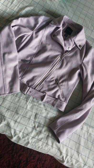 Косуха бузкового кольору