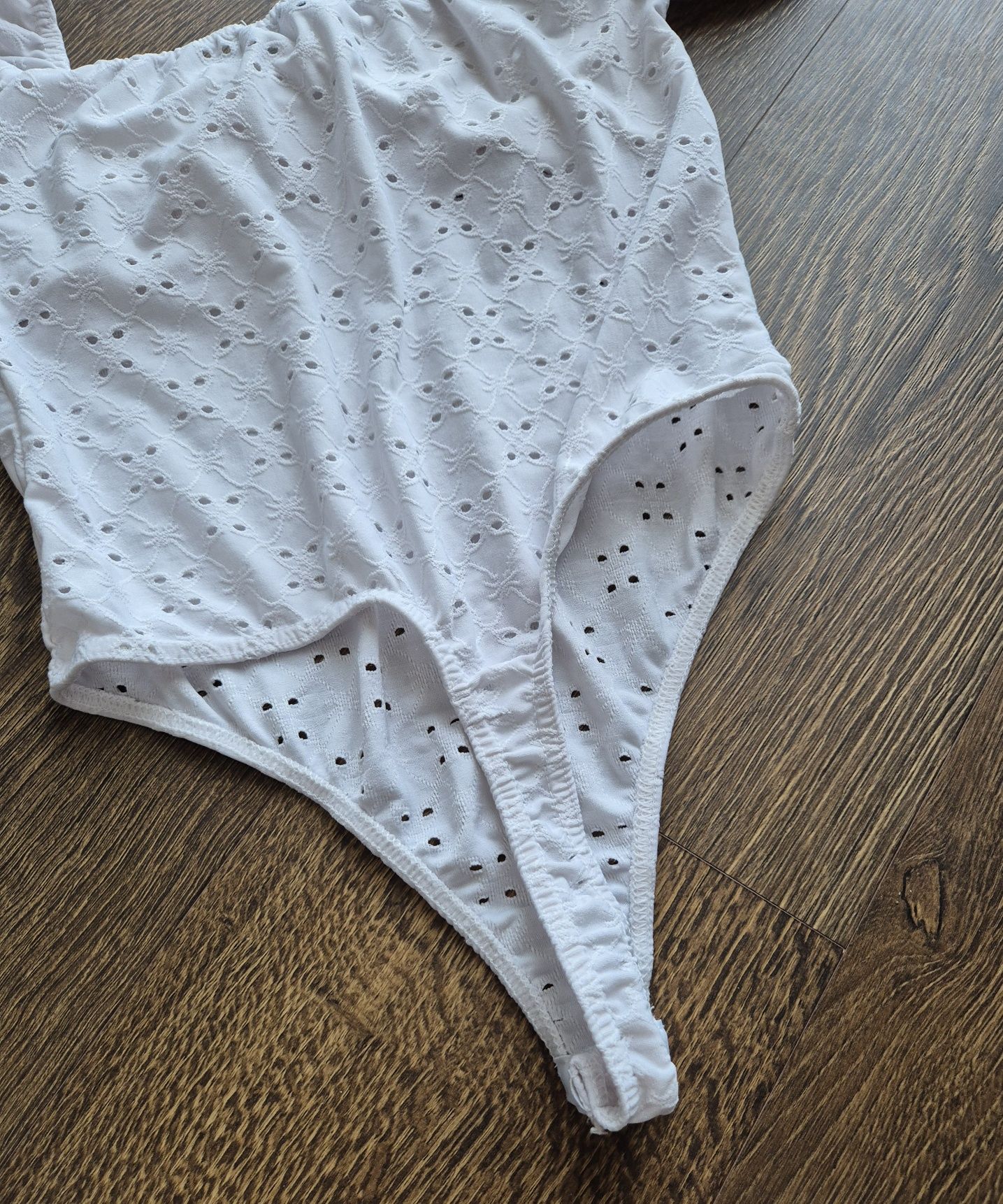 Missguided 38 M body koronka boho body wiązane lato zwiewne