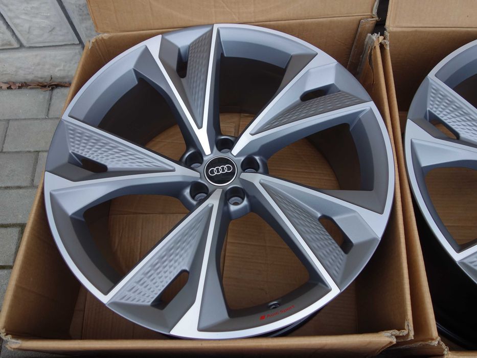 Felgi AUDI RS7 RS6 Q7 Q8 SQ7 SQ8 RSQ8 4K0 22'' Audi Sport Oryginalne
