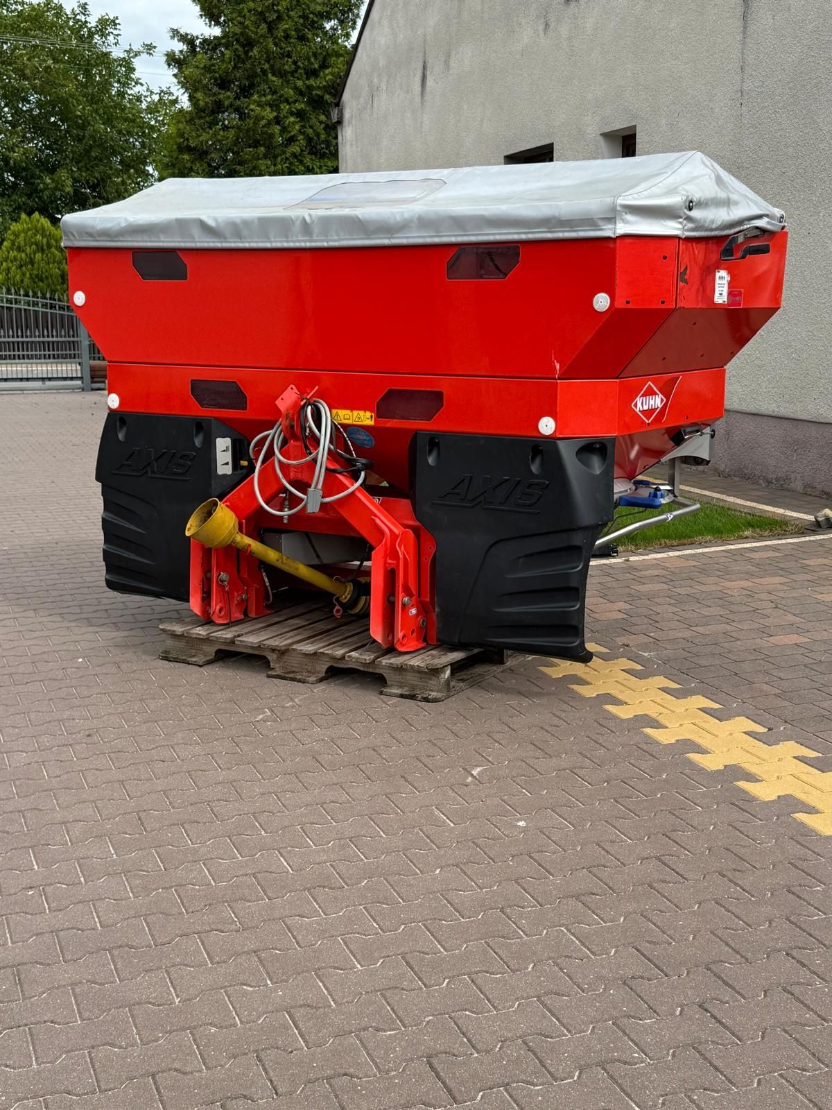 Kuhn Axis   40.1 W  IGŁA !!Dawkowanie Waga Rozsiewacz