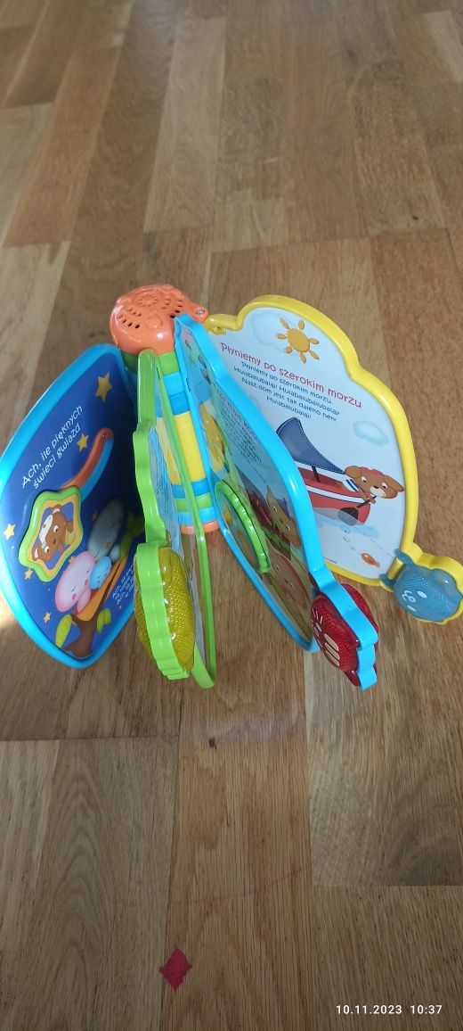 Interaktywna książeczka bajeczka vtech