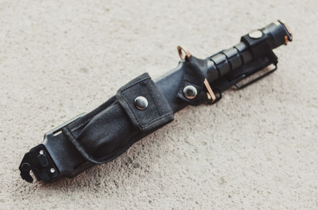 Nóż Bagnet M9 US ARMY Myśliwski Wojskowy
taktyczny etui