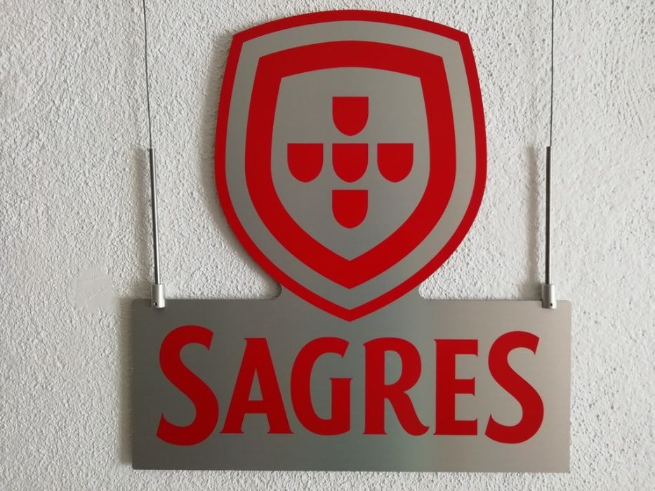 Sagres Reclame Publicitário Suspenso