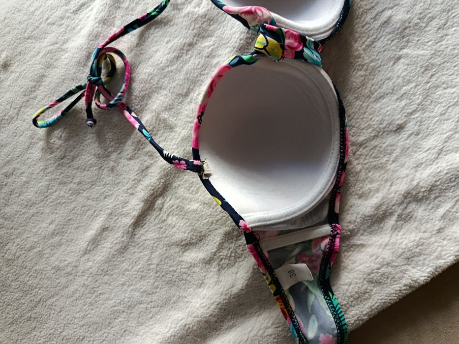 Biquíni Springfield floral tropical tamanho 38