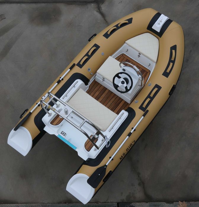 Motorówka RIB 360 Hypalon, Silnik Suzuki DF20ARS, przyczepa Brenderup