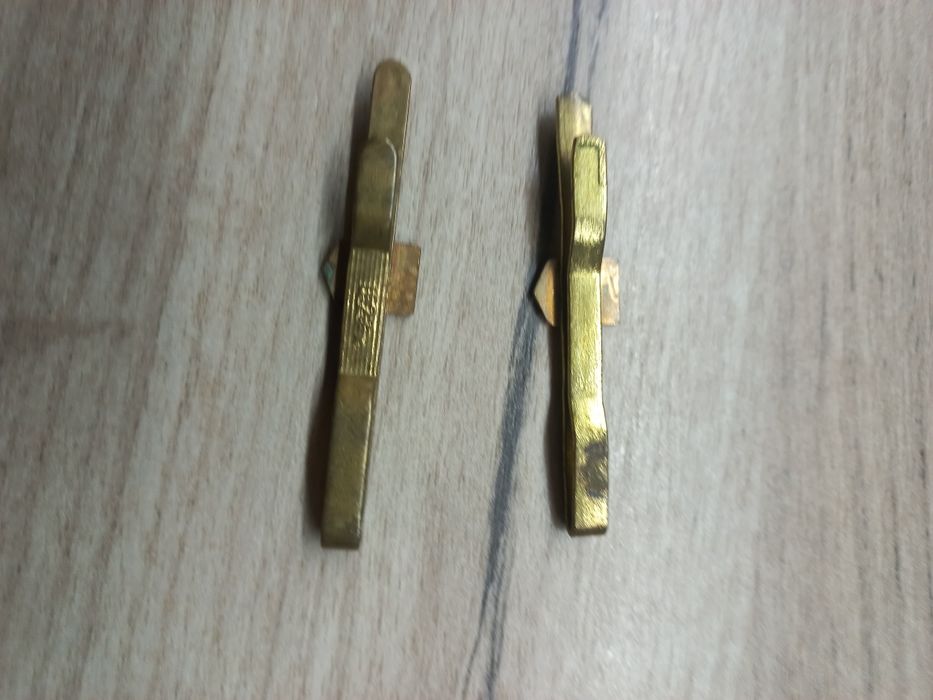 Затискач для краватки тризуб метал