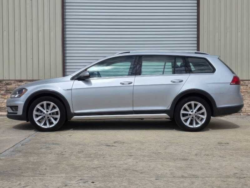 2017 Volkswagen Golf Alltrack TSI SE 4Motion