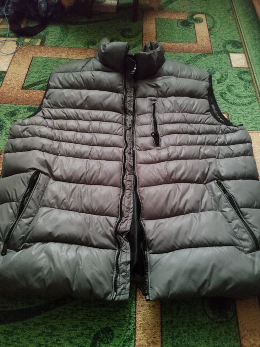 Жилетка фірмена тепла