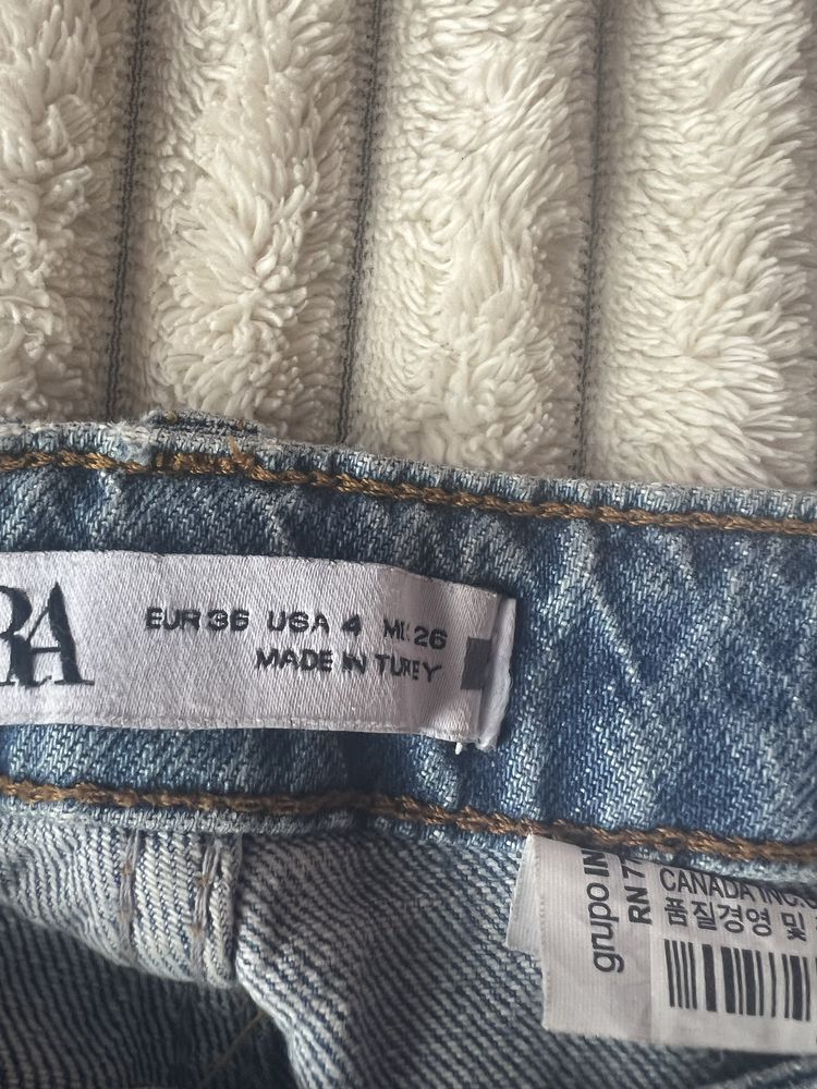 Джинси zara