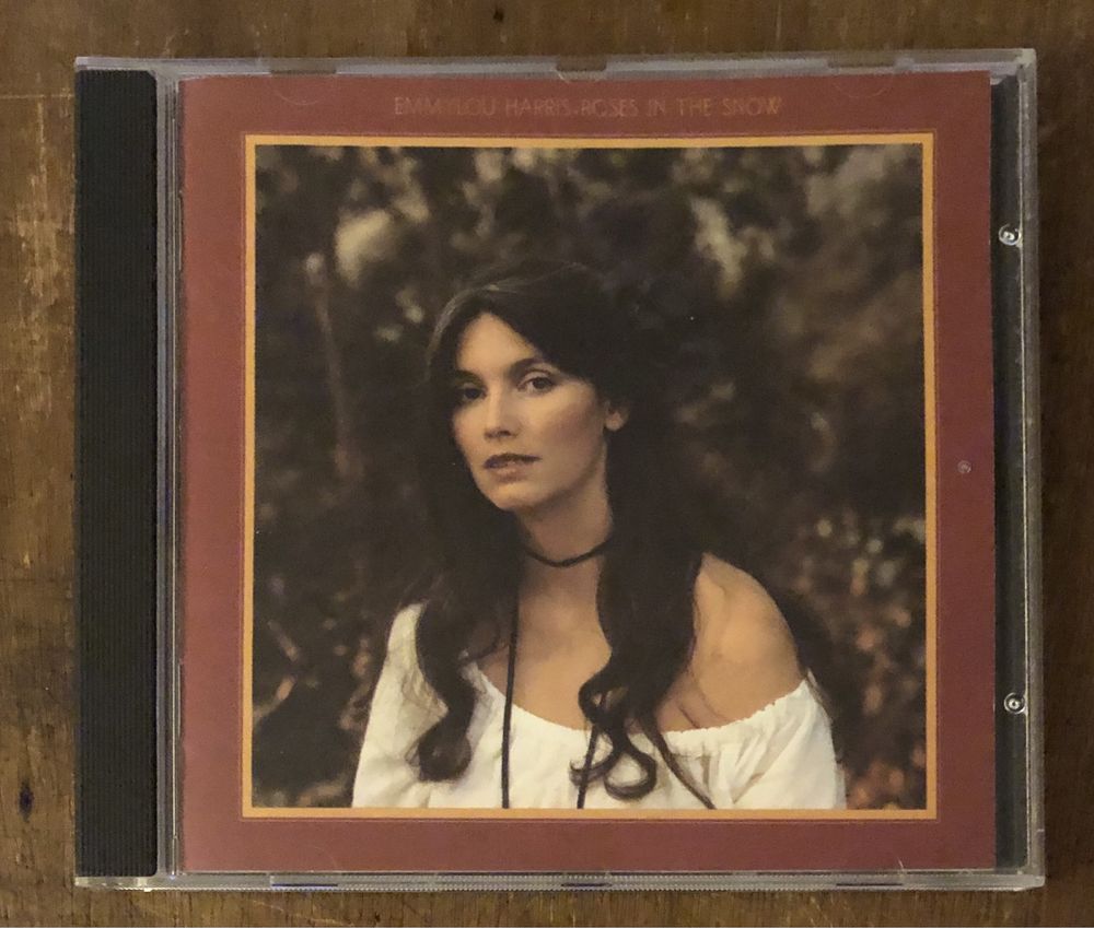 Emmylou Harris - Roses In The Snow