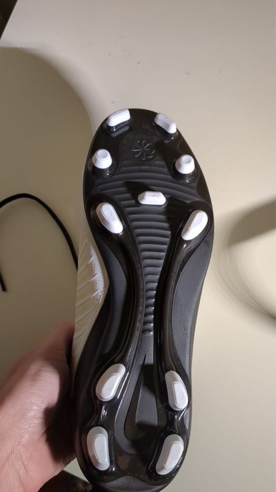 Chuteiras Nike Phantom