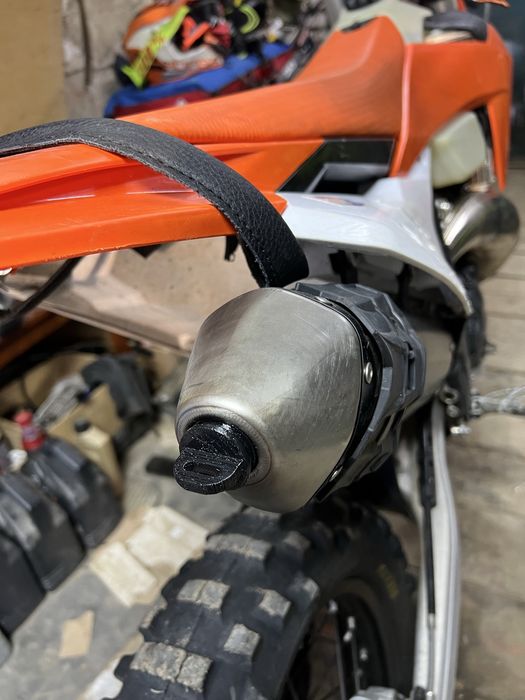 Вихлопна пробка КТМ