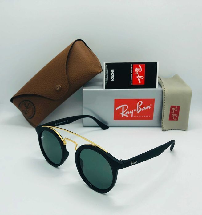 Солнцезащитные очки Ray Ban New Gatsby RB4256 601/71 стекло