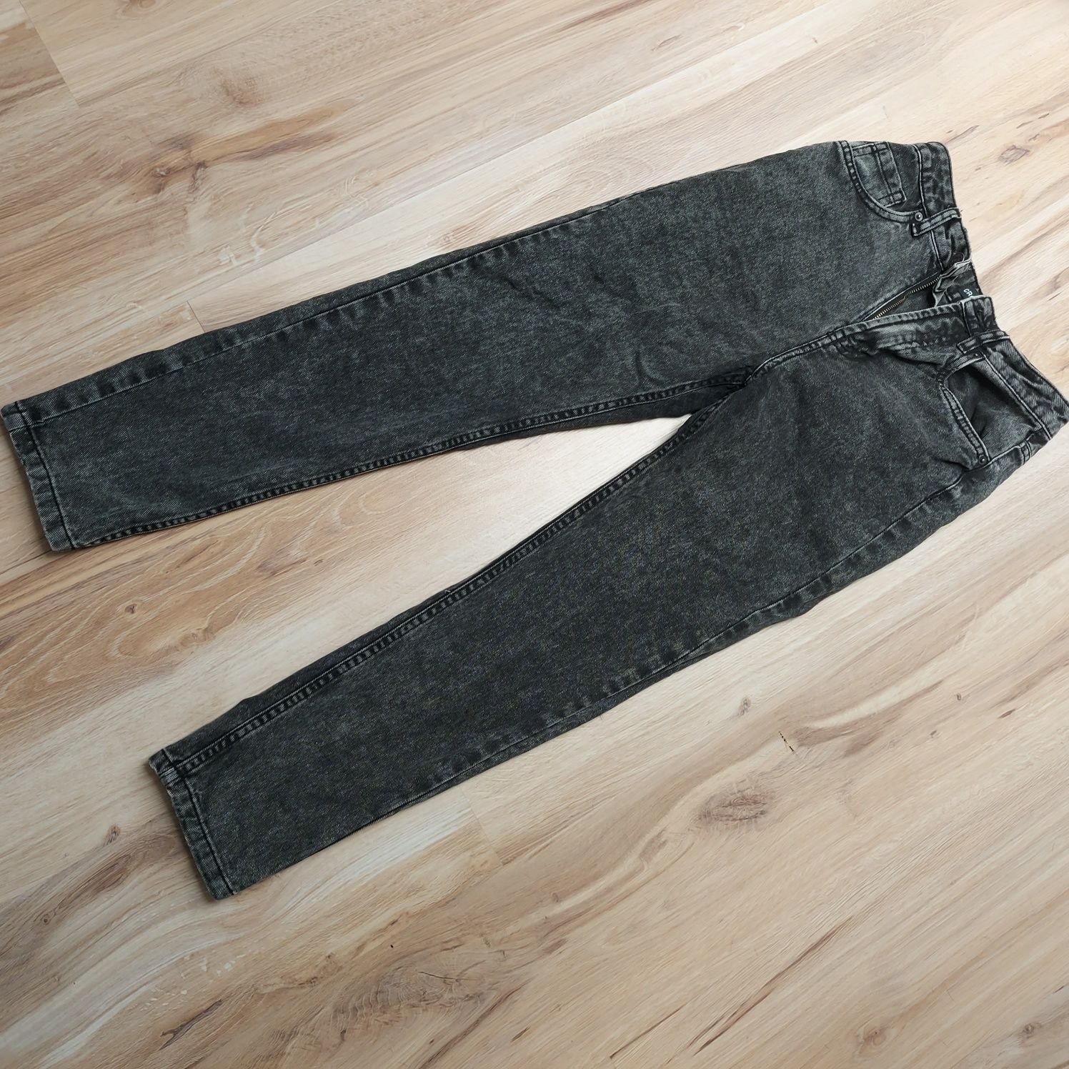 Cropp 32 xxs czarne spodnie jeansy