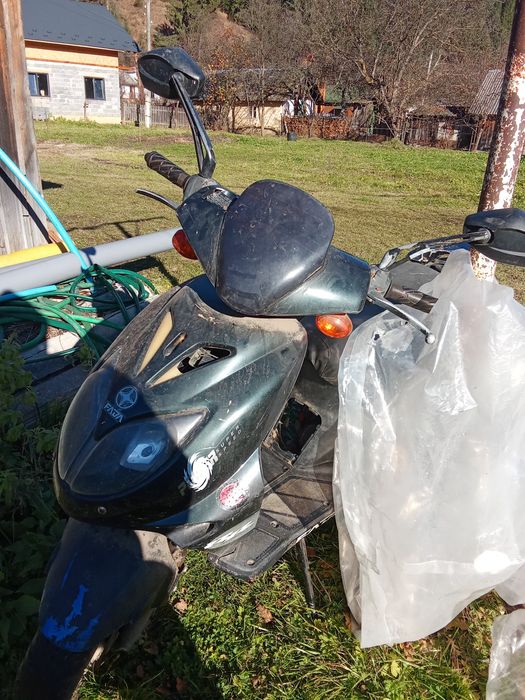 Продам скутер 79 кубів 3000грн