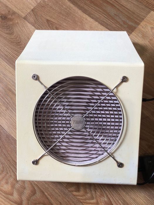 витяжка вытяжка з фільтром дуже потужна тері 500м