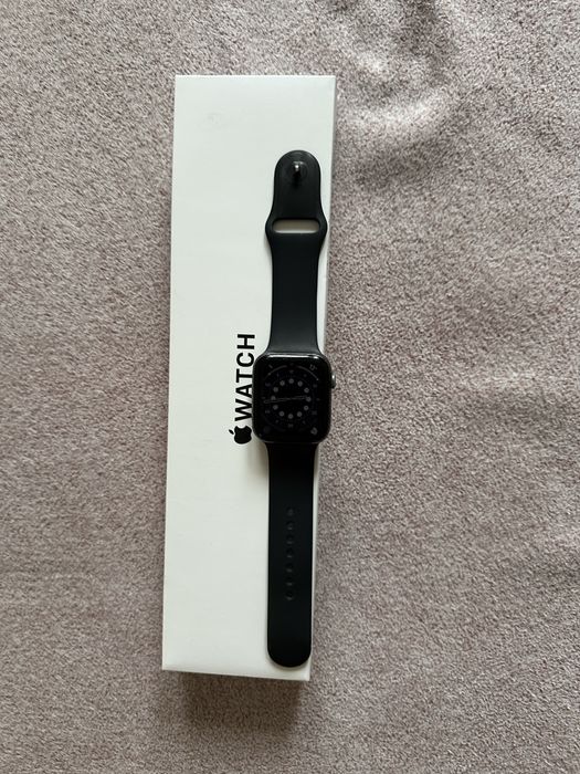 Годинник  Apple Watch SE44