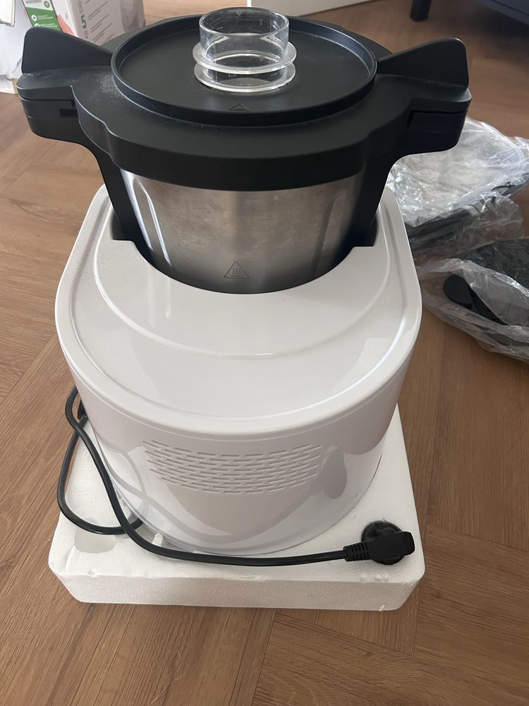 Robot kuchenny Biedronkomix Hoffen Chef Express