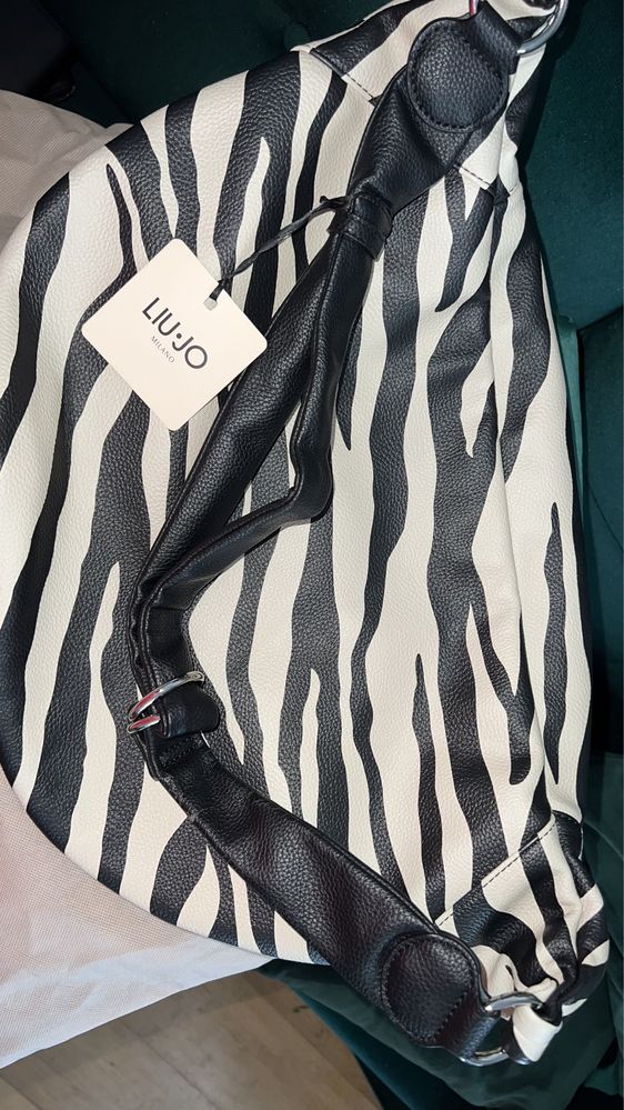 Nowa oryginalna torba, bardzo duża nerka. Zebra LIU JO