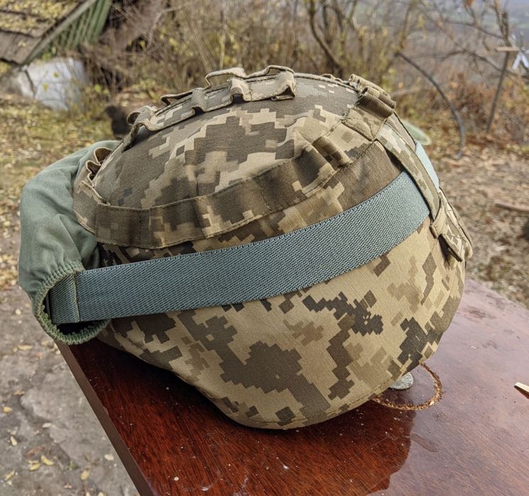 Кавер на каску , піксель , мультикам