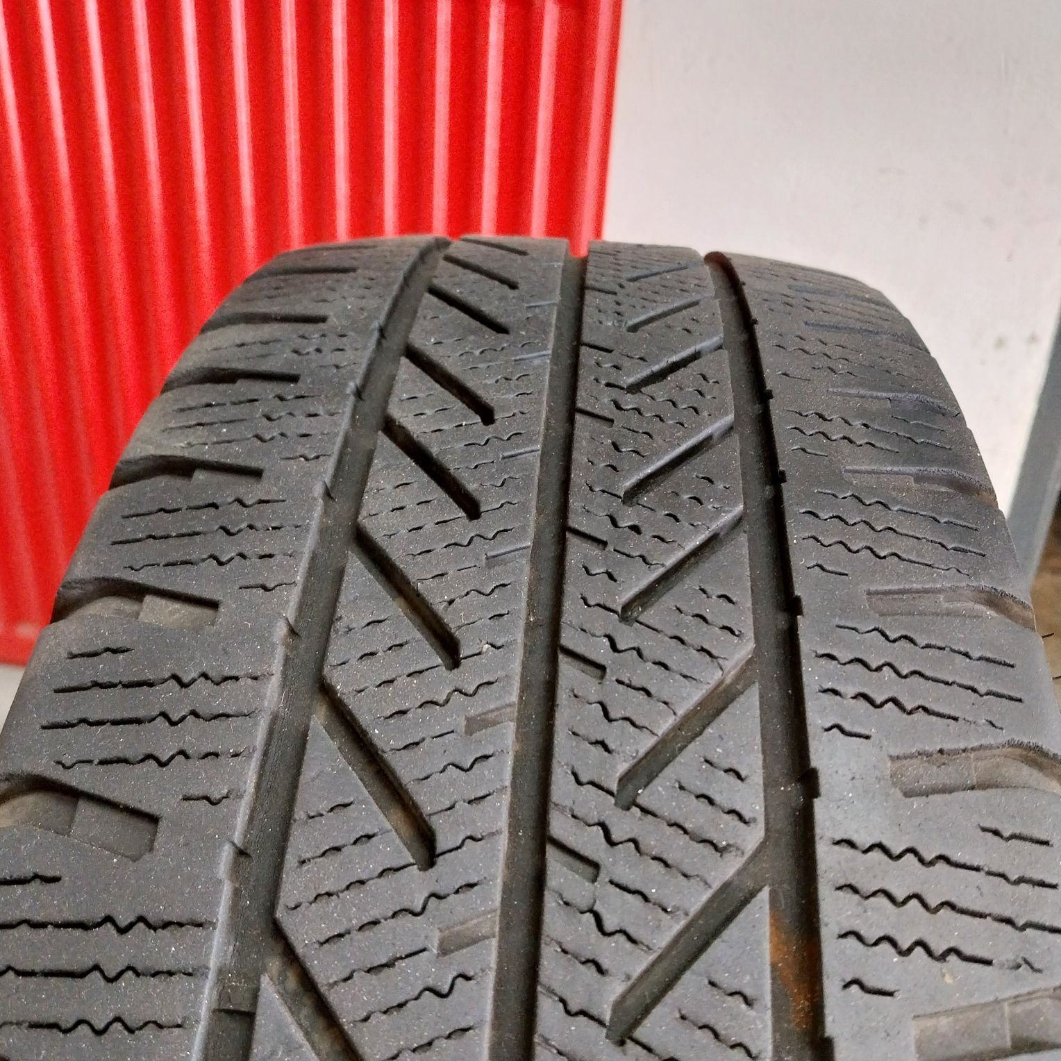 Opony Zimowe Fulda 215/70R15C 109/107S